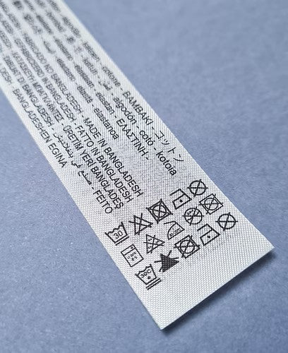 Etiquetas de cuidado integradas